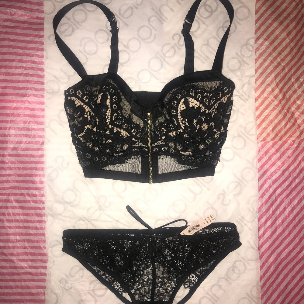 Victoria’s Secret Zipper Zip Up Lined Demi Corset Bustier Bra Thong Set 32DD